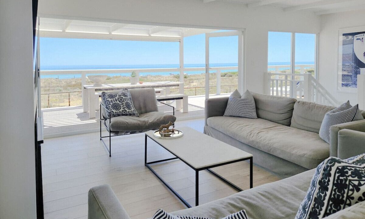 Photo of Livingroom in Silver Sands