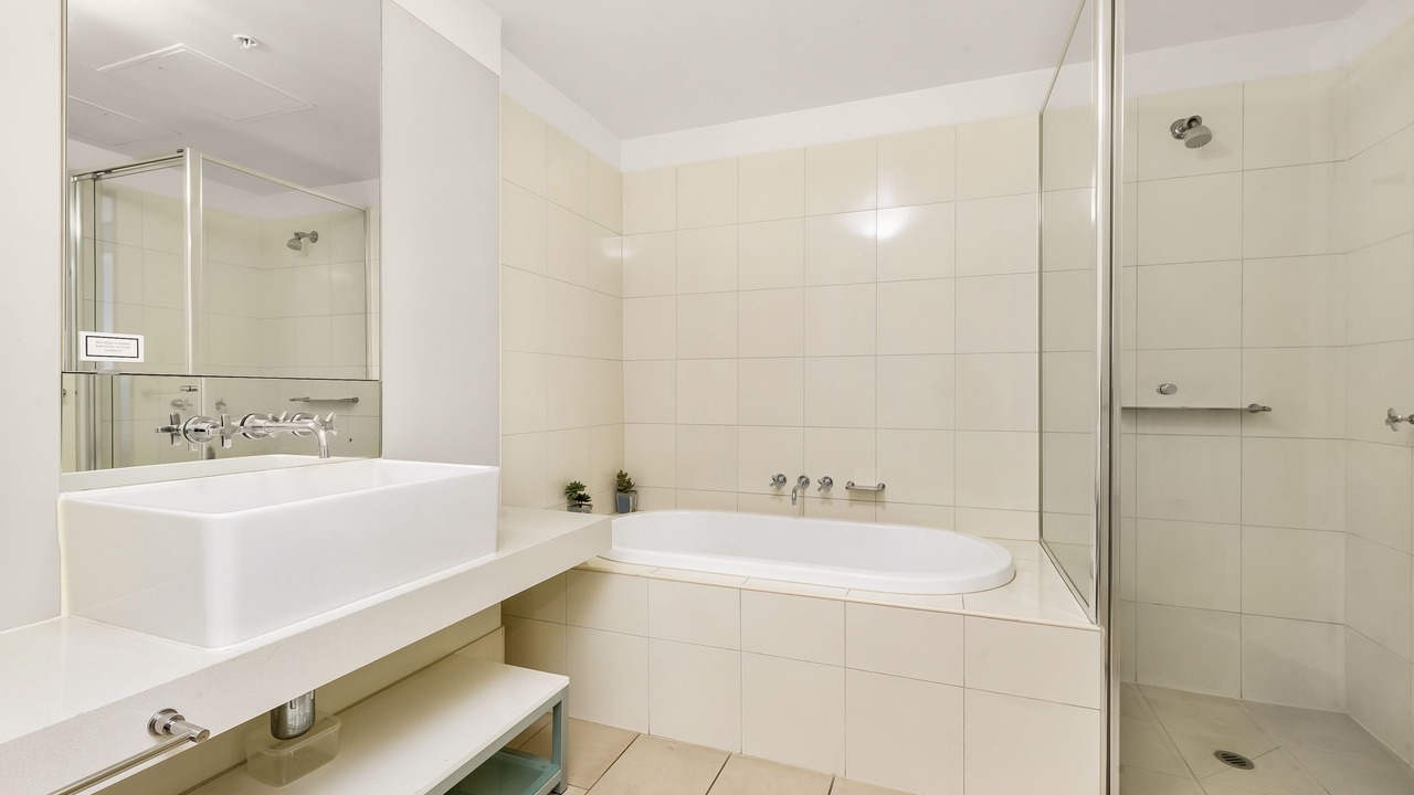Photo of Bathroom in Docklands
