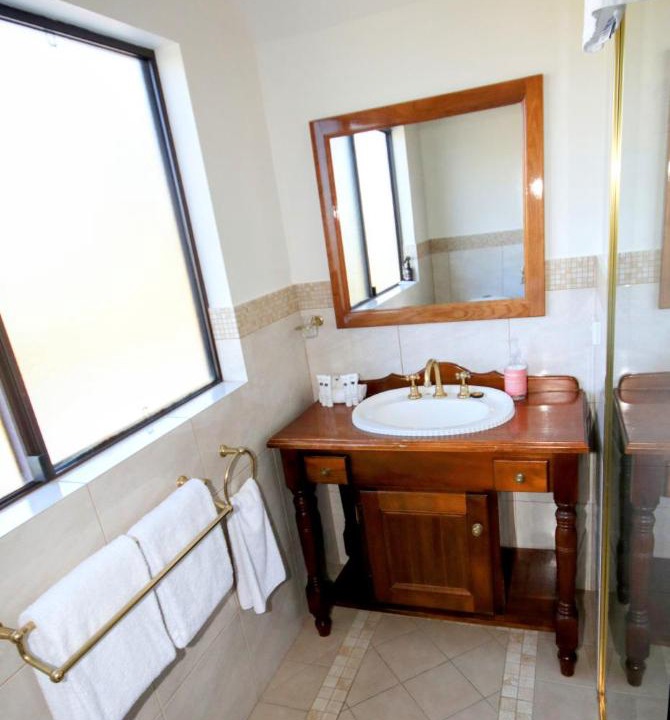 Photo of Bathroom in Possum Brush