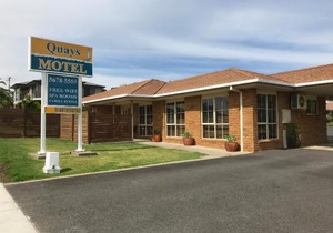 Quays Motel San Remo