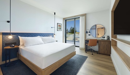 Room, 1 King Bed, Ocean View Accessible