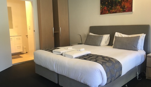 Executive Suite, 1 King Bed, Non Smoking