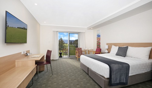 Executive Room, 1 King Bed, Non Smoking