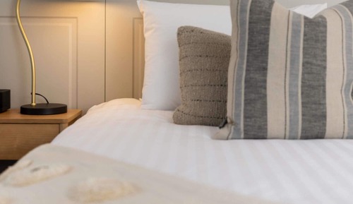 Superior Suite, 1 King Bed, Balcony