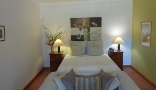Absinthe Vineyard Cottage