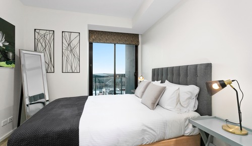 2 Bedroom 1 Bath Deluxe Apartment