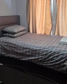 Single Room with Shared Bathroom