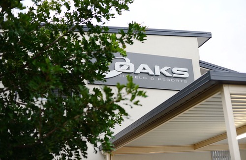 Middlemount Hotel | Oaks Middlemount Suites